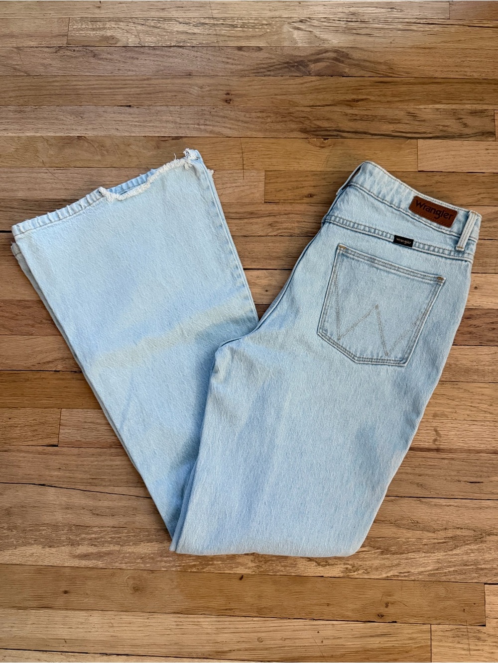 Wrangler Women's Light Wash Flare Leg Jeans - Light Blue